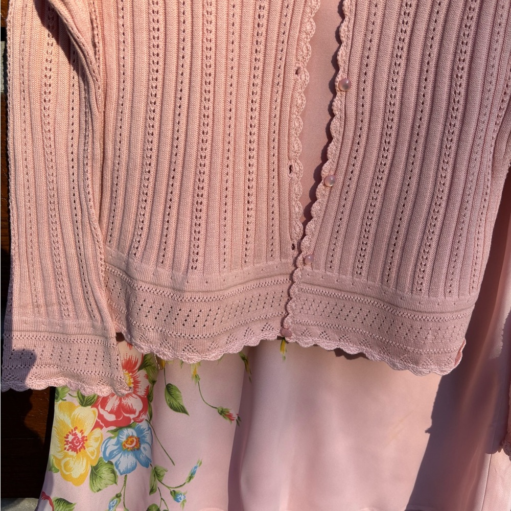 Women’s skirt/cardigan/cami set. Floral detail with beading. Color rose pink. - Picture 4 of 8